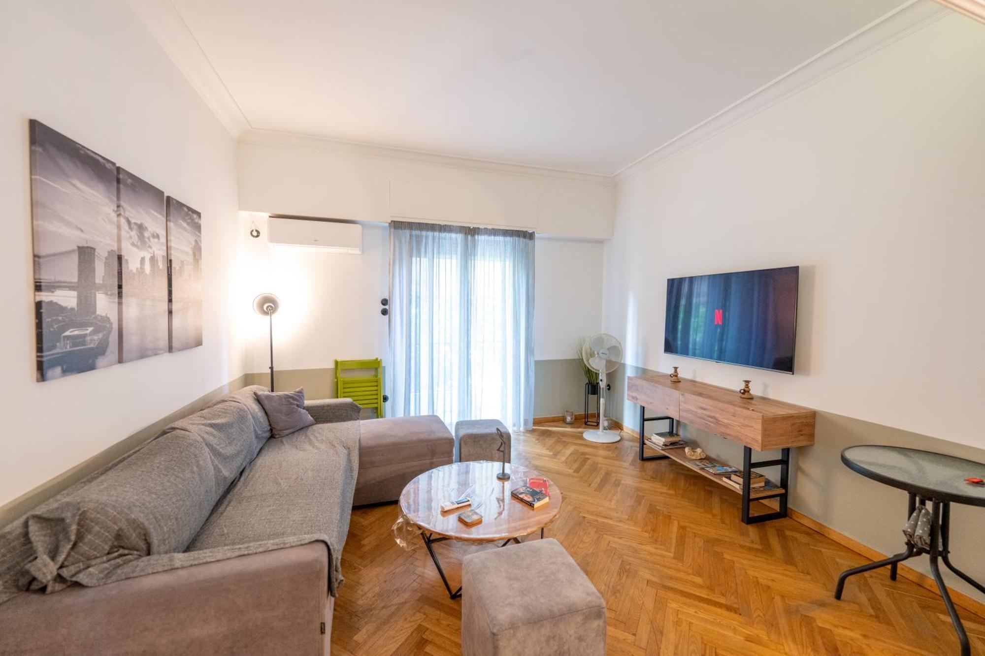 Entire Apartment - Heart Of Aten Exteriör bild